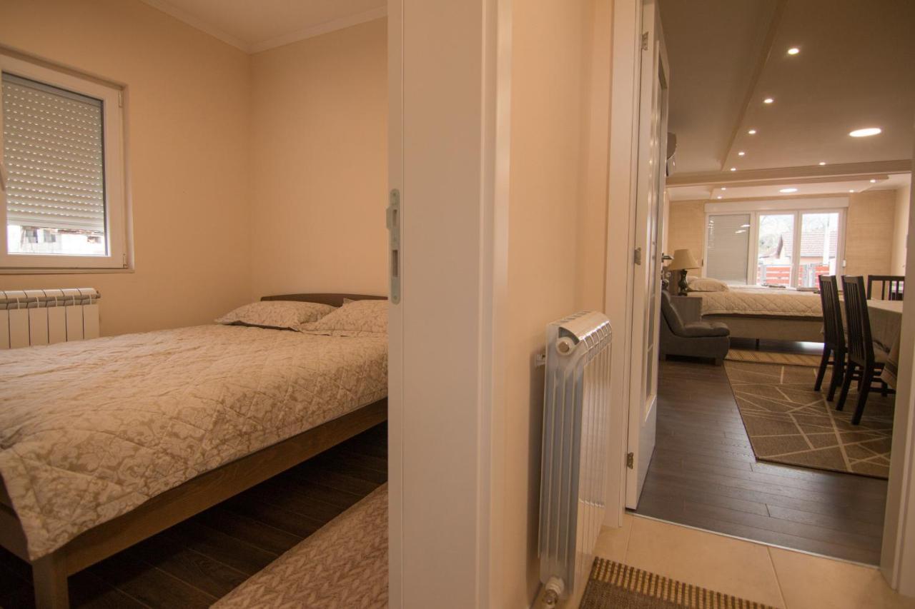Apartment Lili Bajina Basta Bagian luar foto