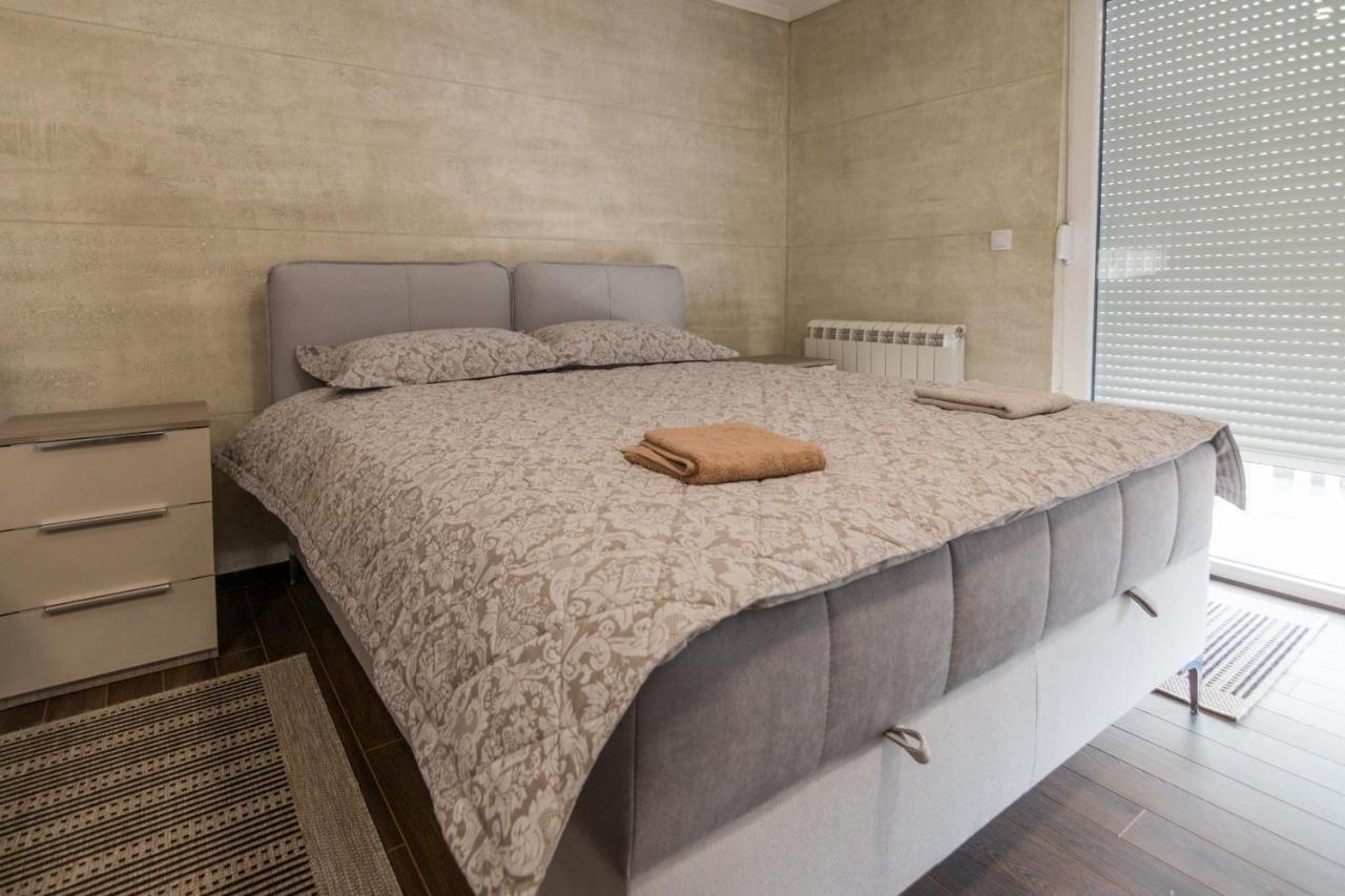 Apartment Lili Bajina Basta Bagian luar foto